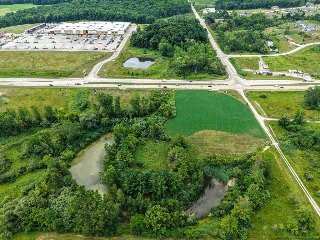 4000 W Washington St, West Bend