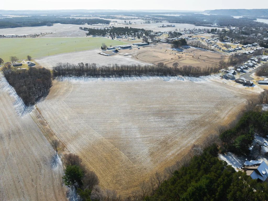 000 Schubert Rd, Trempealeau