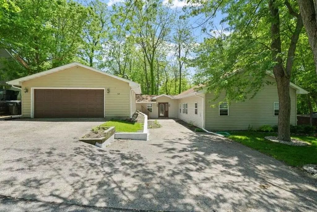 N/A, Twin Lakes