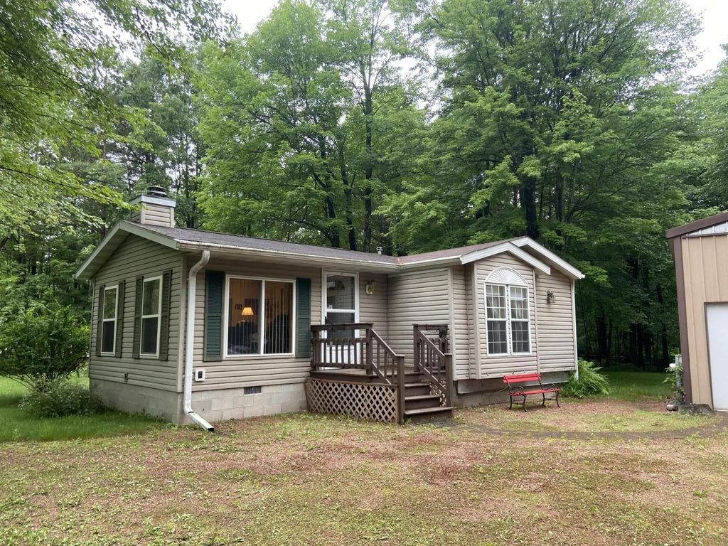 W13924 Lewis Ln, Silver Cliff