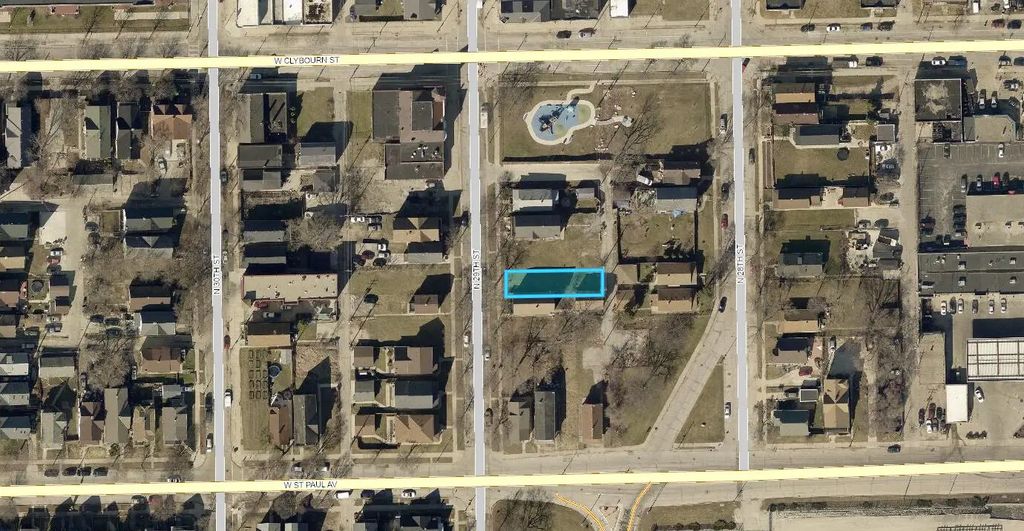 424 N 29th St, Milwaukee