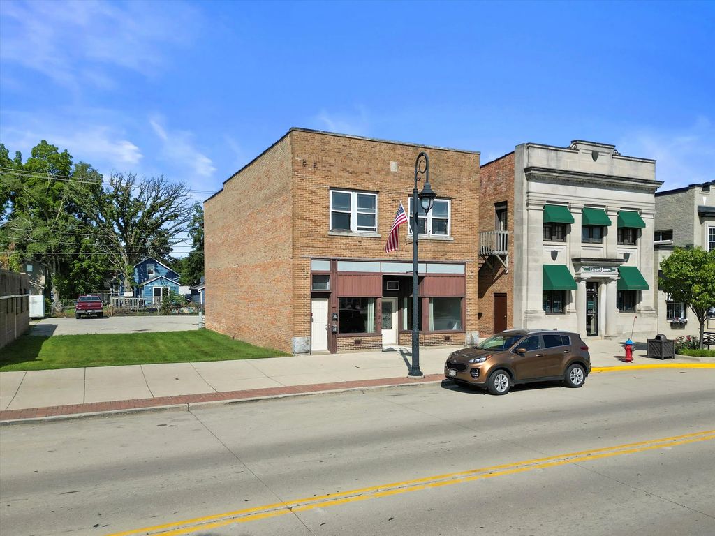 1020 Main St, Union Grove