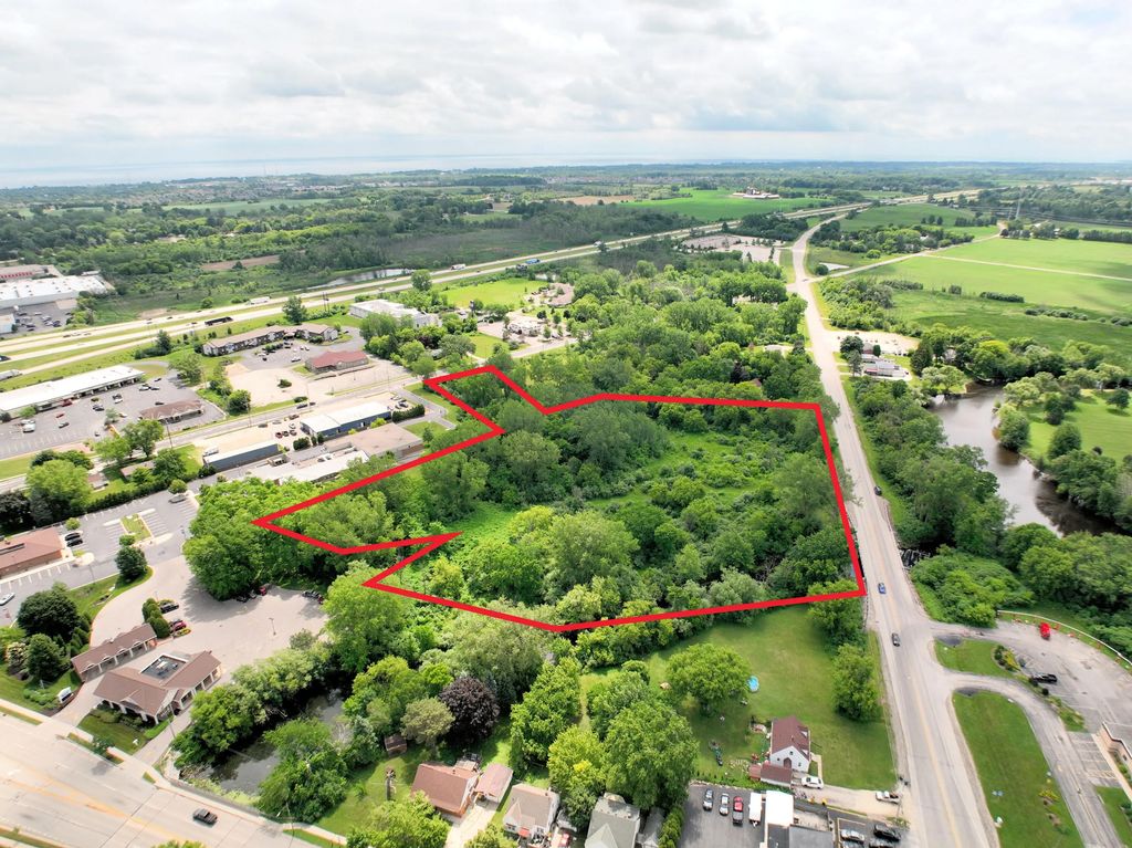 Lt0 S Foster Dr, Saukville