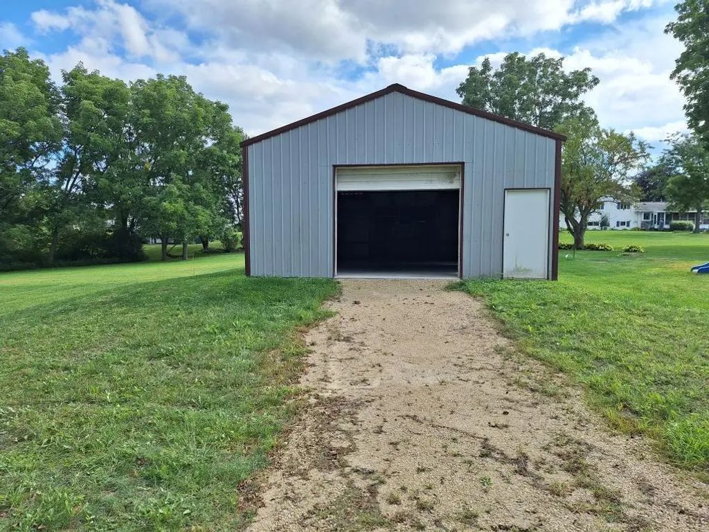 0000 E Decker St, Viroqua