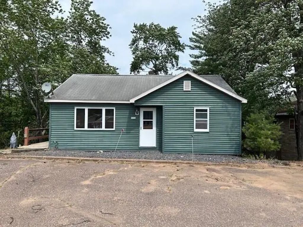 5076 State Highway 70 -, Lincoln
