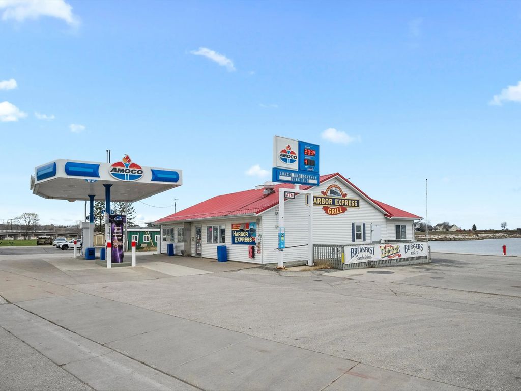202 Milwaukee St, Kewaunee