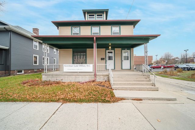 614 N 6th St, Sheboygan
