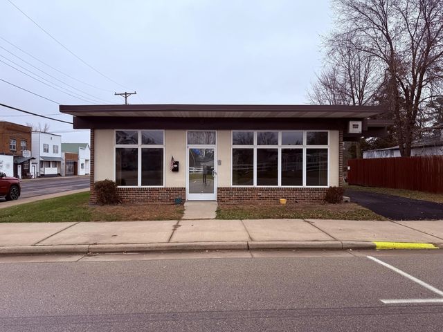 211 2nd St, Taylor