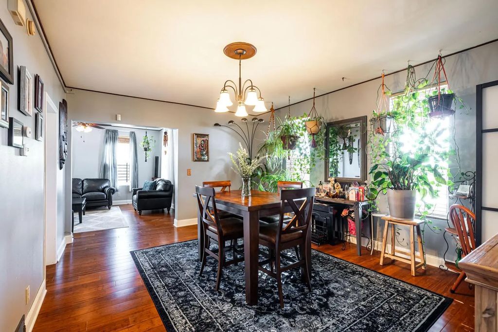 201 N 36th St, Milwaukee
