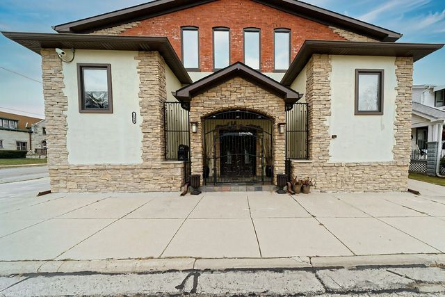 1234 Manitoba Ave, South Milwaukee