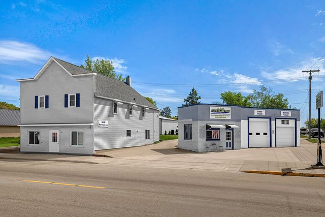 108 N Main St, Stoddard