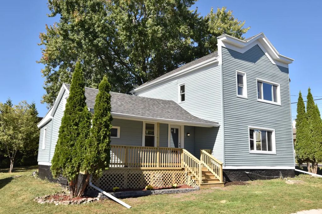 N5415 Park Ave, Fredonia
