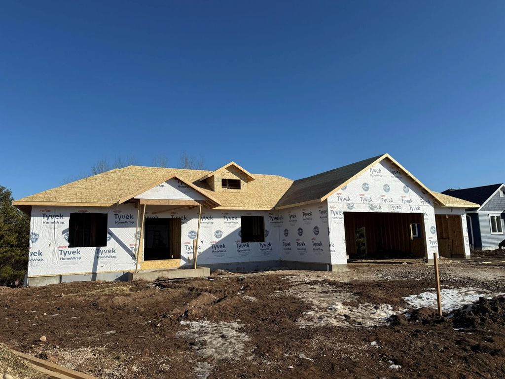 168 Wild Goose Ln, Sheboygan Falls