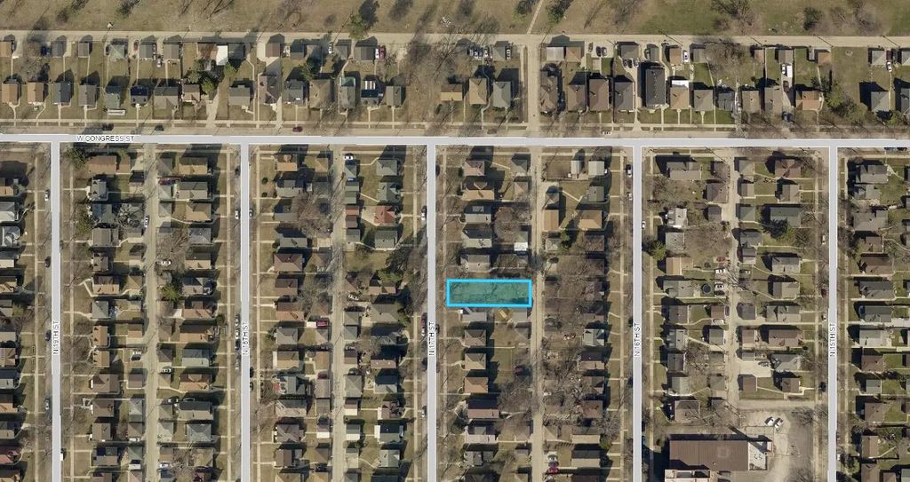 4352 N 17th St, Milwaukee