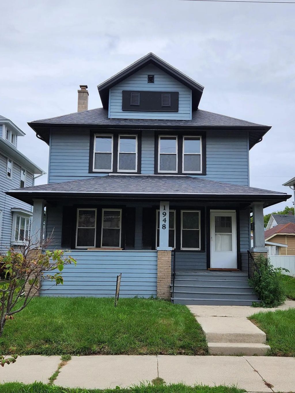 1948 12th St, Racine