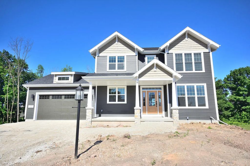W199n5253 Ponderosa Ct, Menomonee Falls