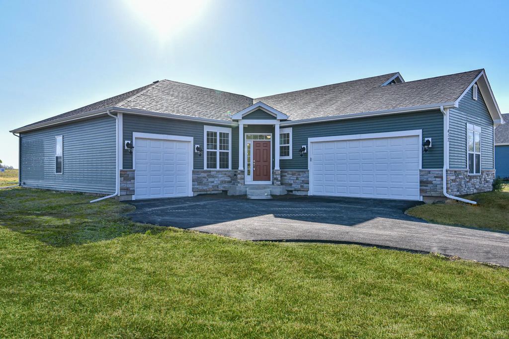 423 Clairmont Ct Lt65 Lincoln, Williams Bay