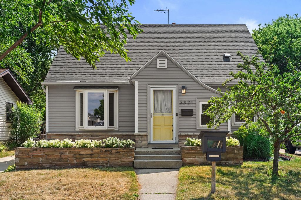 3321 Tenth Ave, Racine