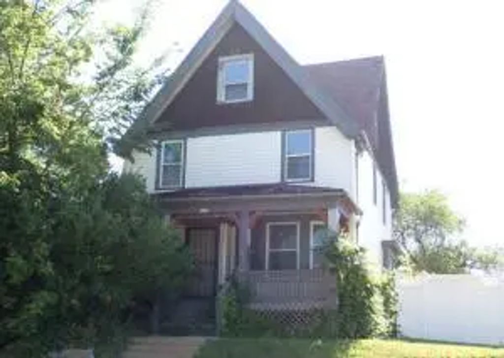 1444 N 35th St, Milwaukee