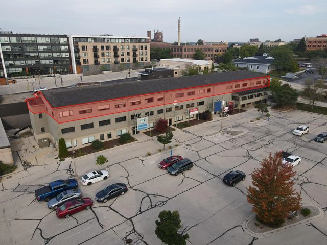 712 Riverfront Dr C, Sheboygan