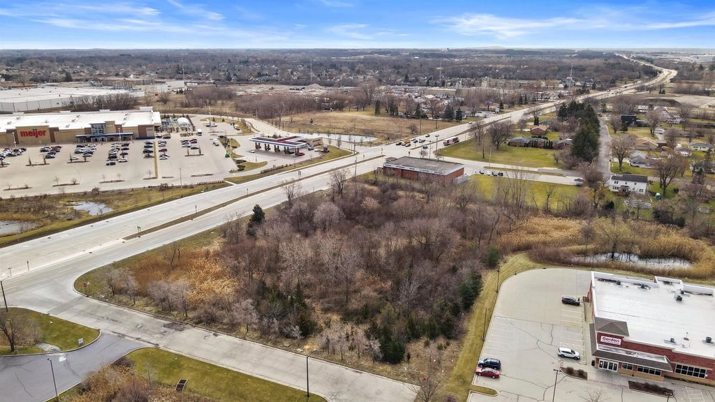 7626 Green Bay Rd, Kenosha