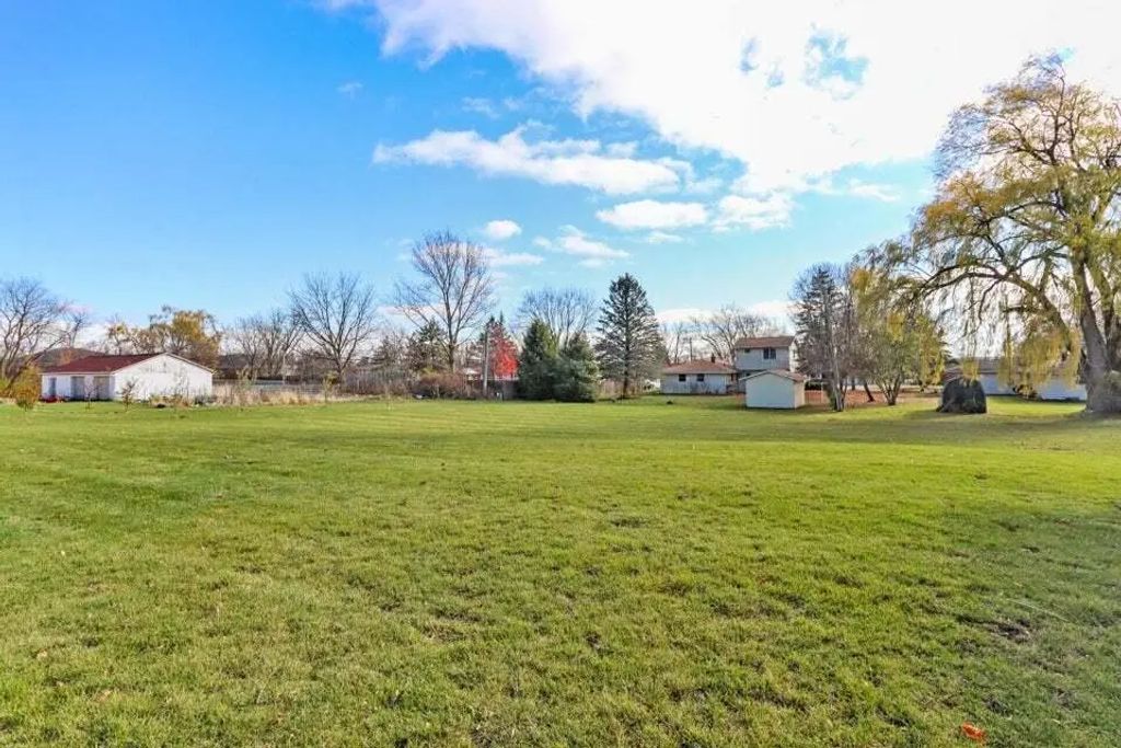 Lt2 Getzen Pl, Elkhorn