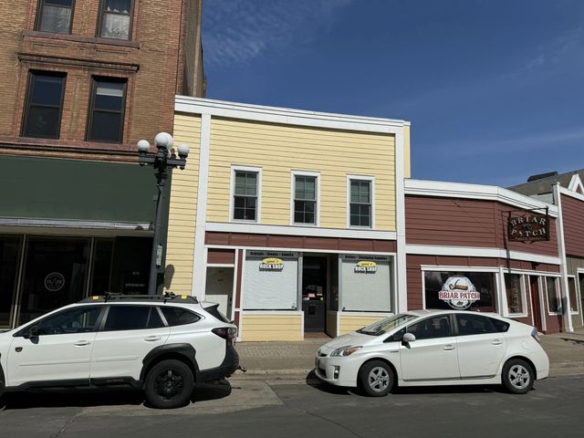 515 Main St, La Crosse