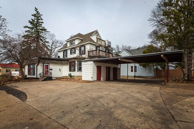 1601 Jackson St, La Crosse