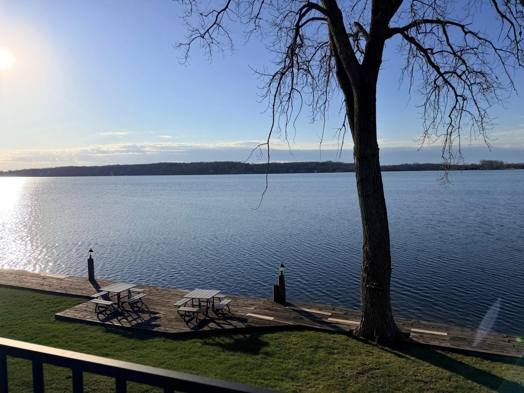536 N Cogswell Dr 6, Salem Lakes