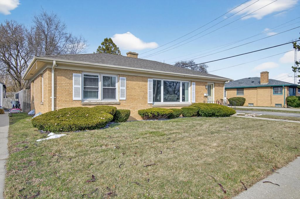3414 21st St, Racine