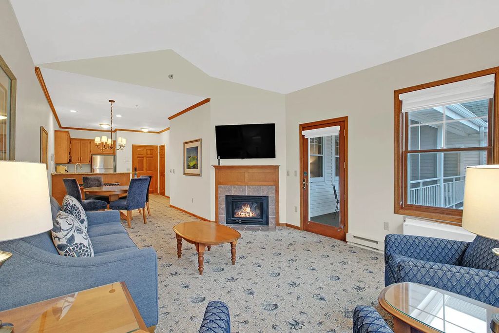 101 Osthoff Ave 387, Elkhart Lake