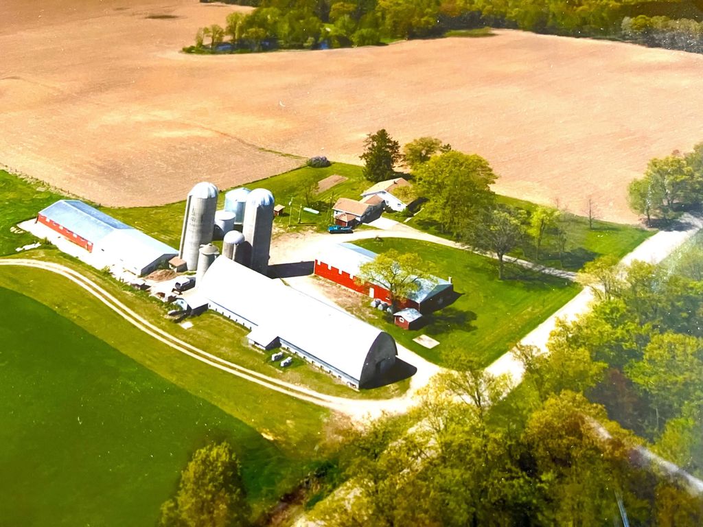 W6011 Pike River Rd, Wausaukee