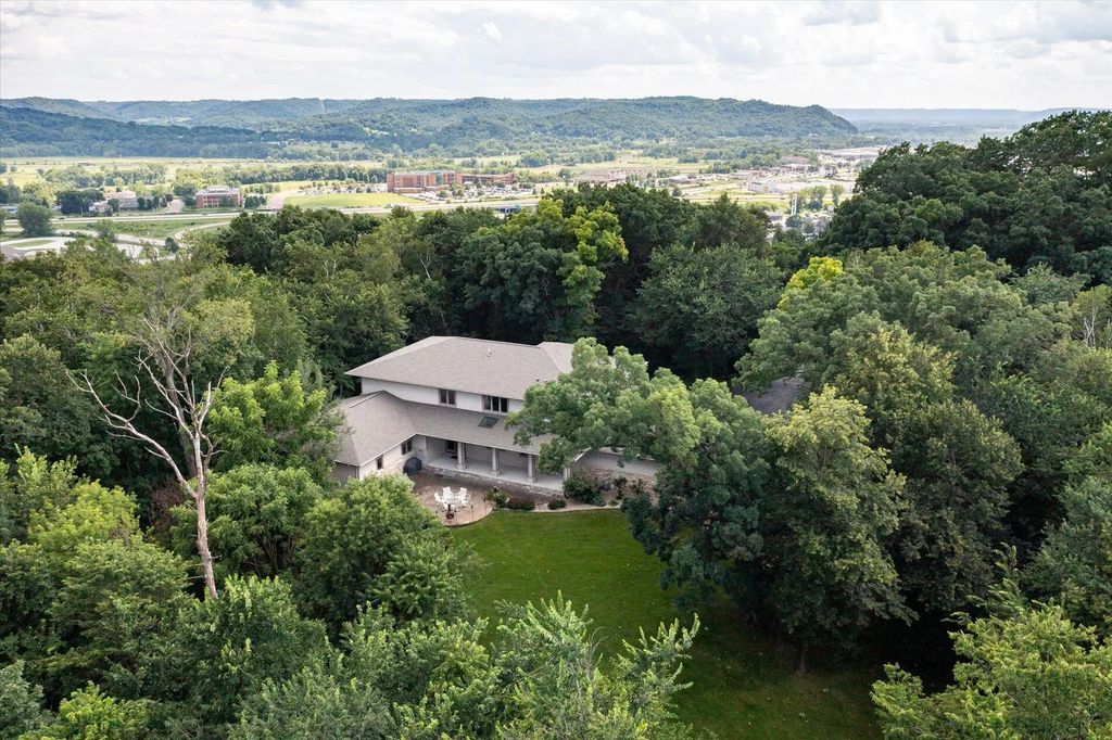 3031 Wild Rose Ln, Onalaska