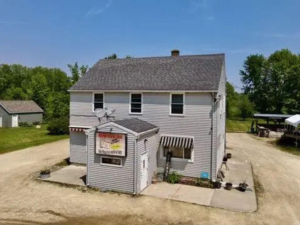 N/A, Saukville