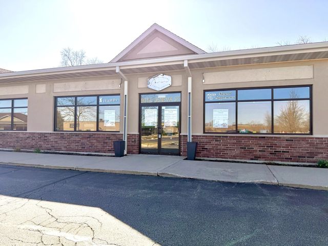 603 E Geneva St, Elkhorn