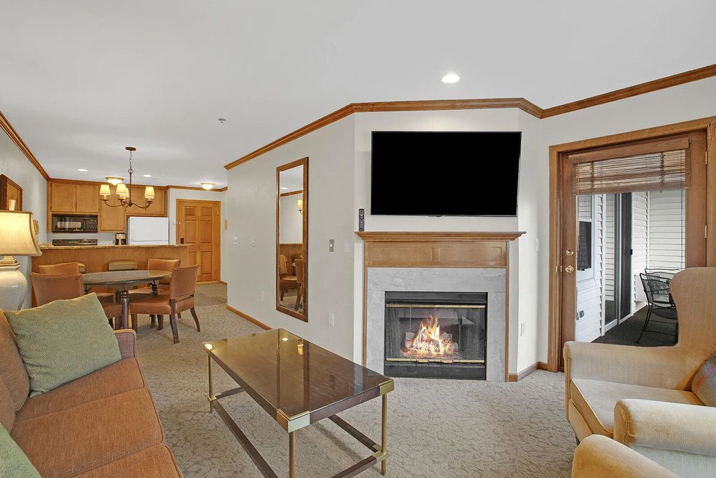 101 Osthoff Ave 245, Elkhart Lake
