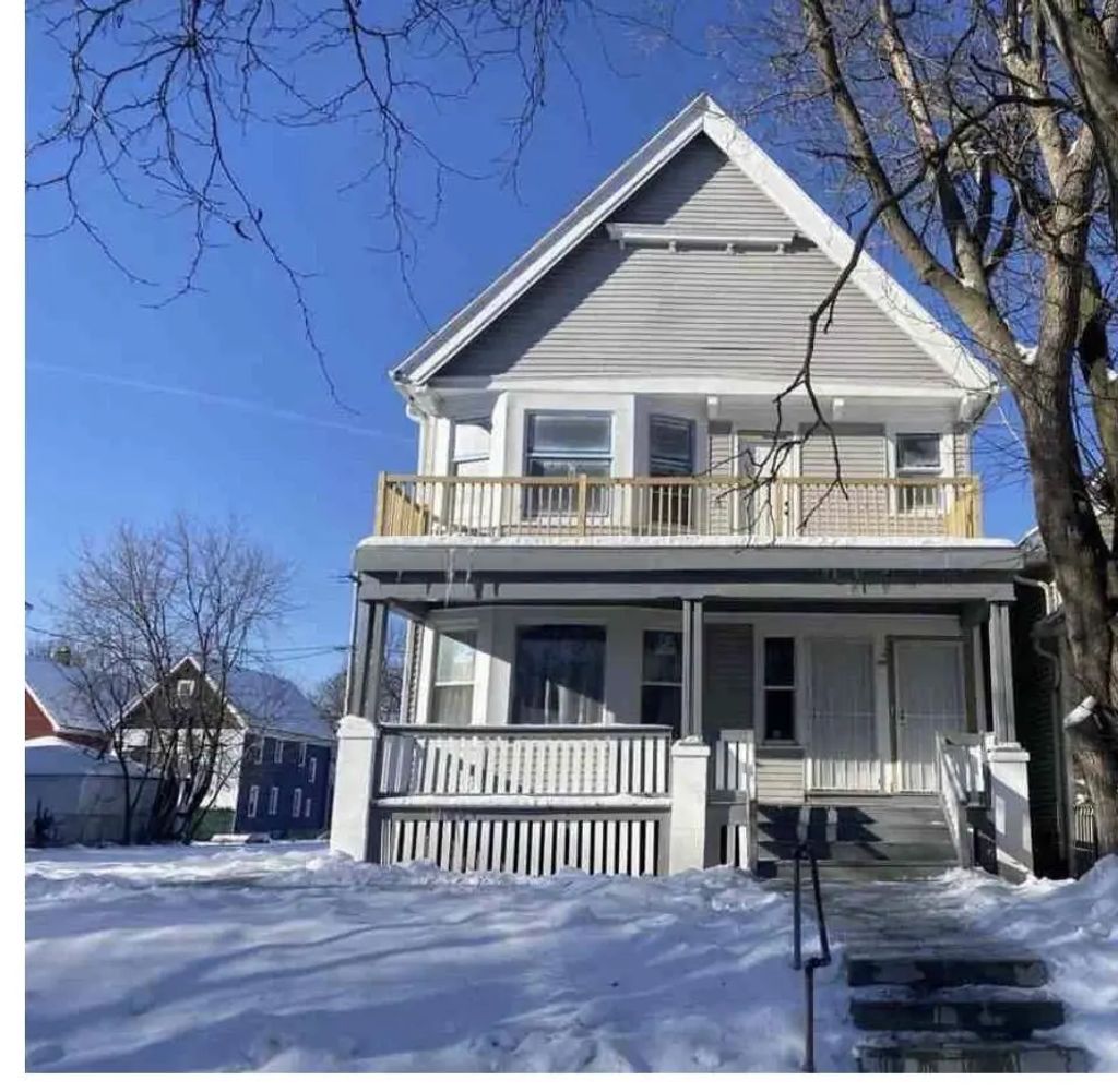 3461 N 14th St 3463, Milwaukee