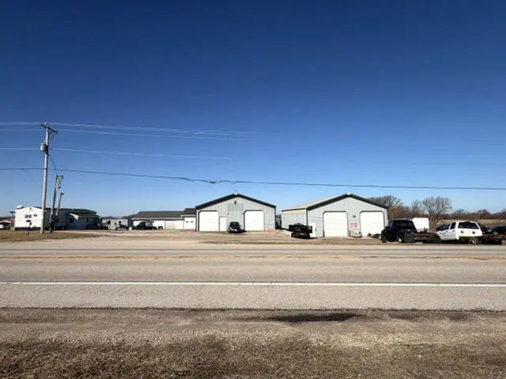 N10712 Us Highway 151 -, Calumet