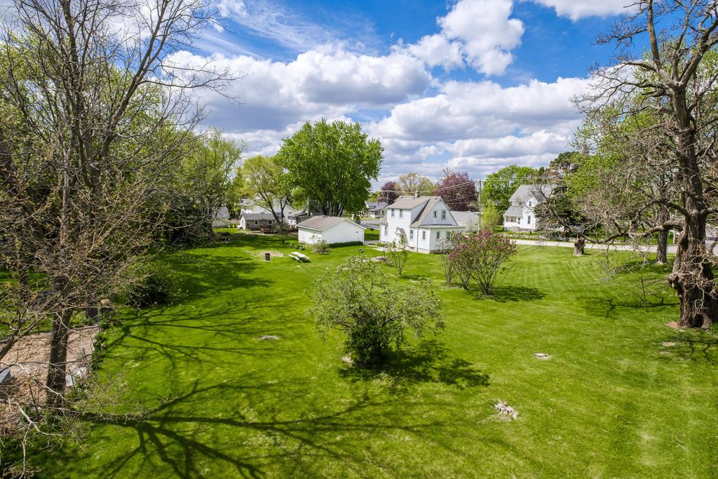 317 W Capitol Dr Lot 11, Hartland