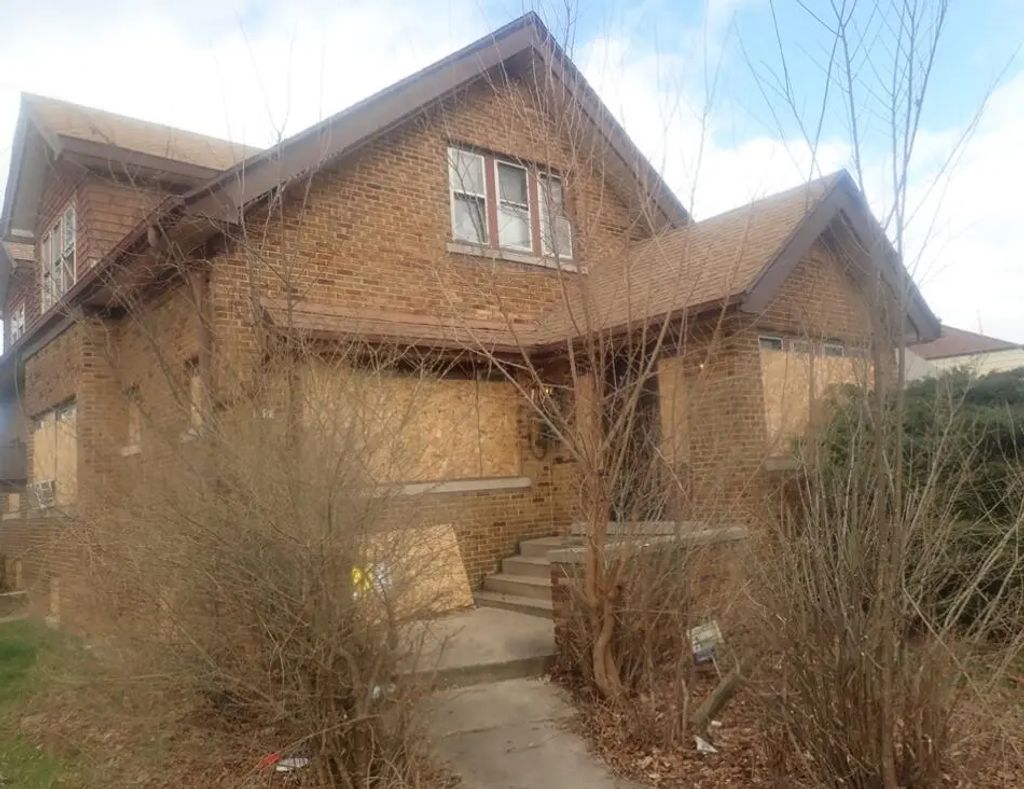 4503 N 26th St 4503-a N 26th St, Milwaukee
