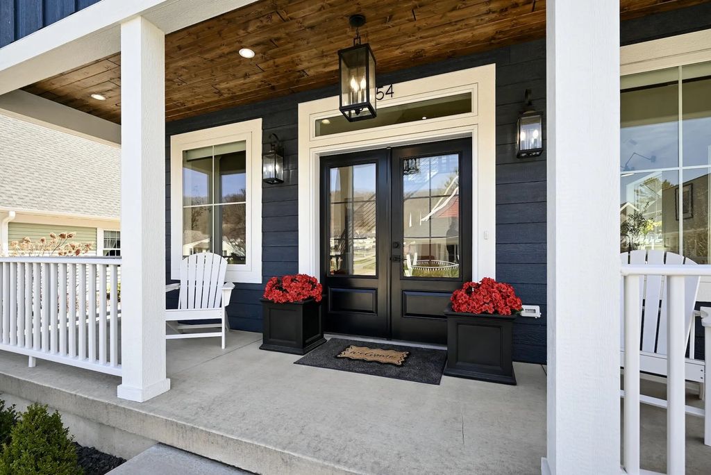 54 Brickyard Ln, Winona