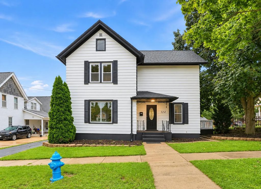 324 Conkey St, Burlington