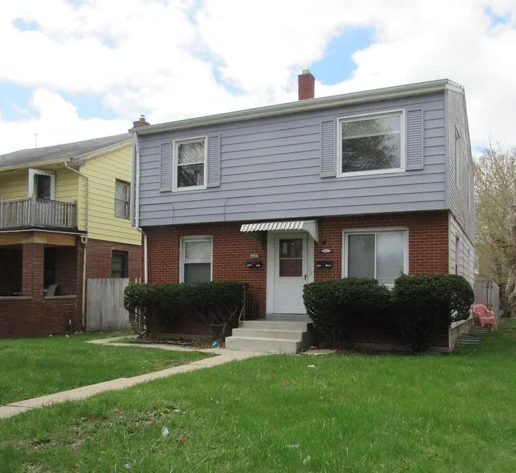 4645 W Fond Du Lac Ave 4647, Milwaukee