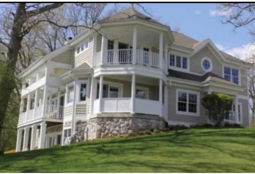 1330 Prestwick Dr 20-58, Geneva