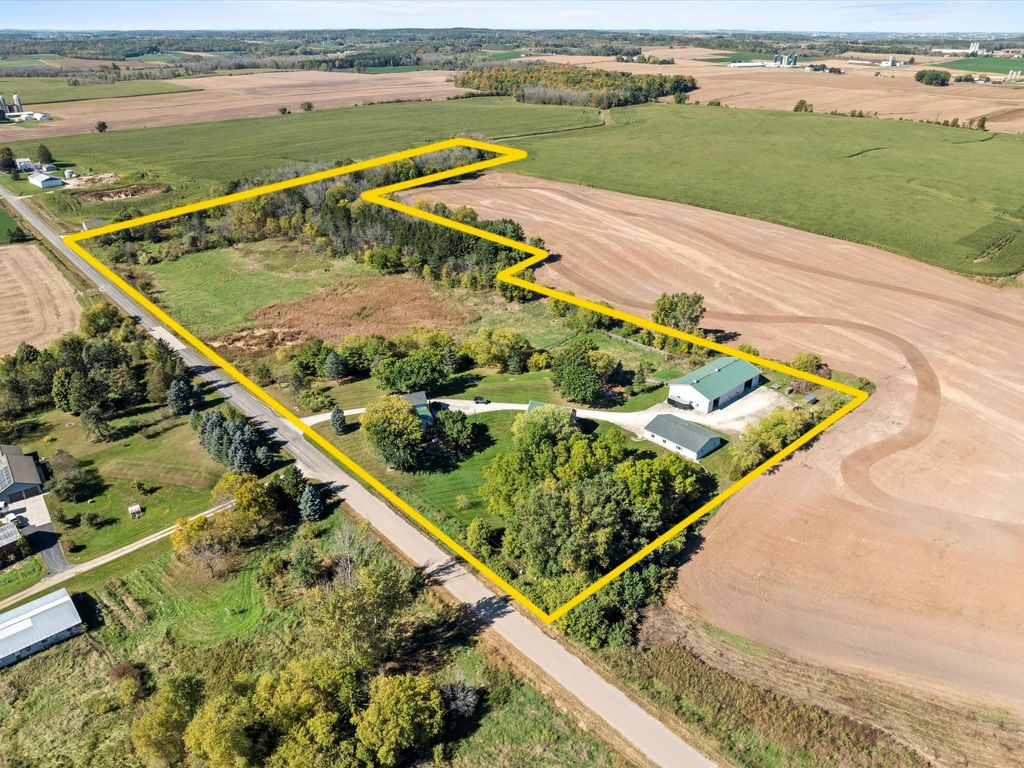 12024 Point Creek Rd, Meeme