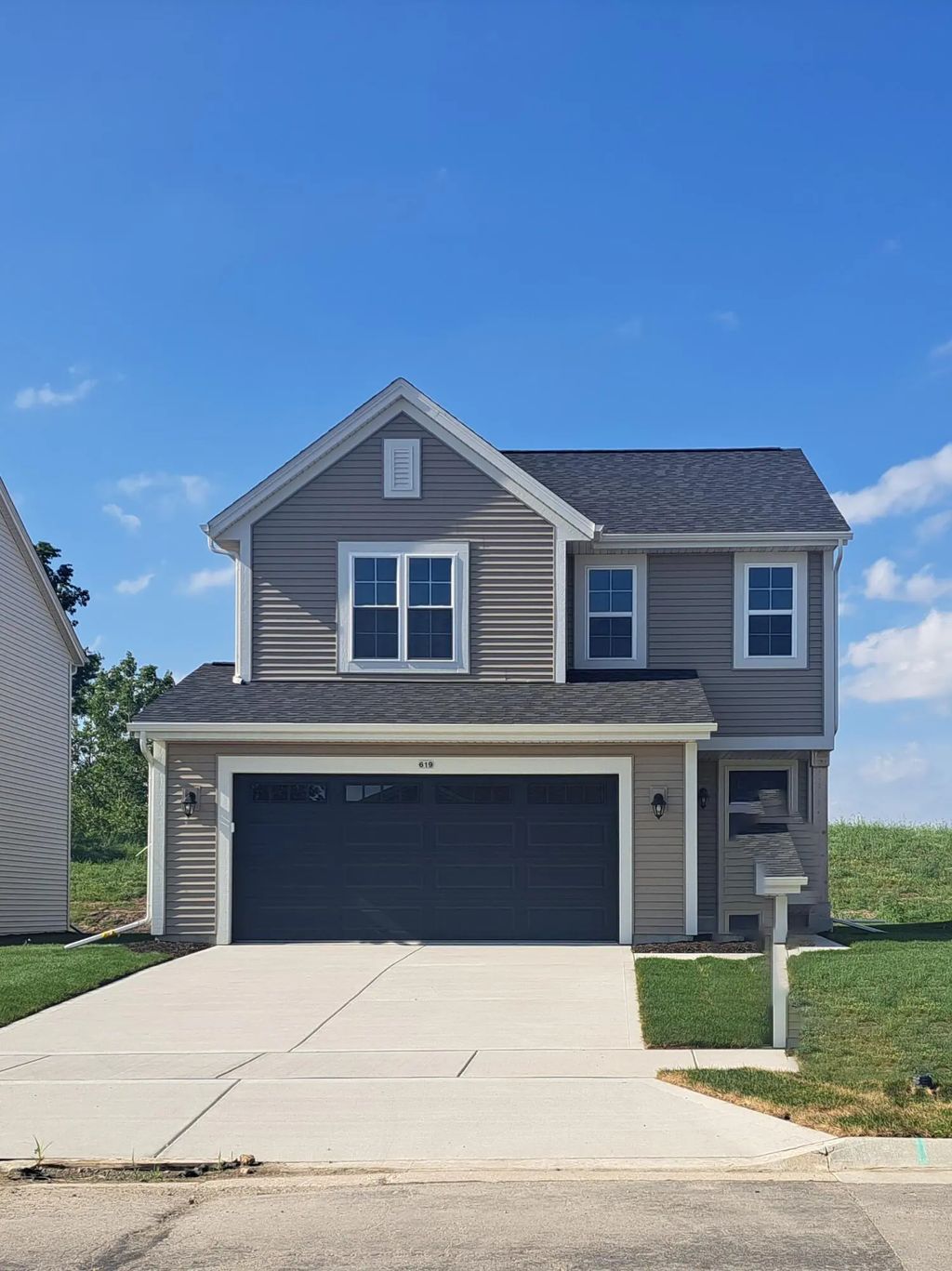 619 Belmont Dr, Watertown
