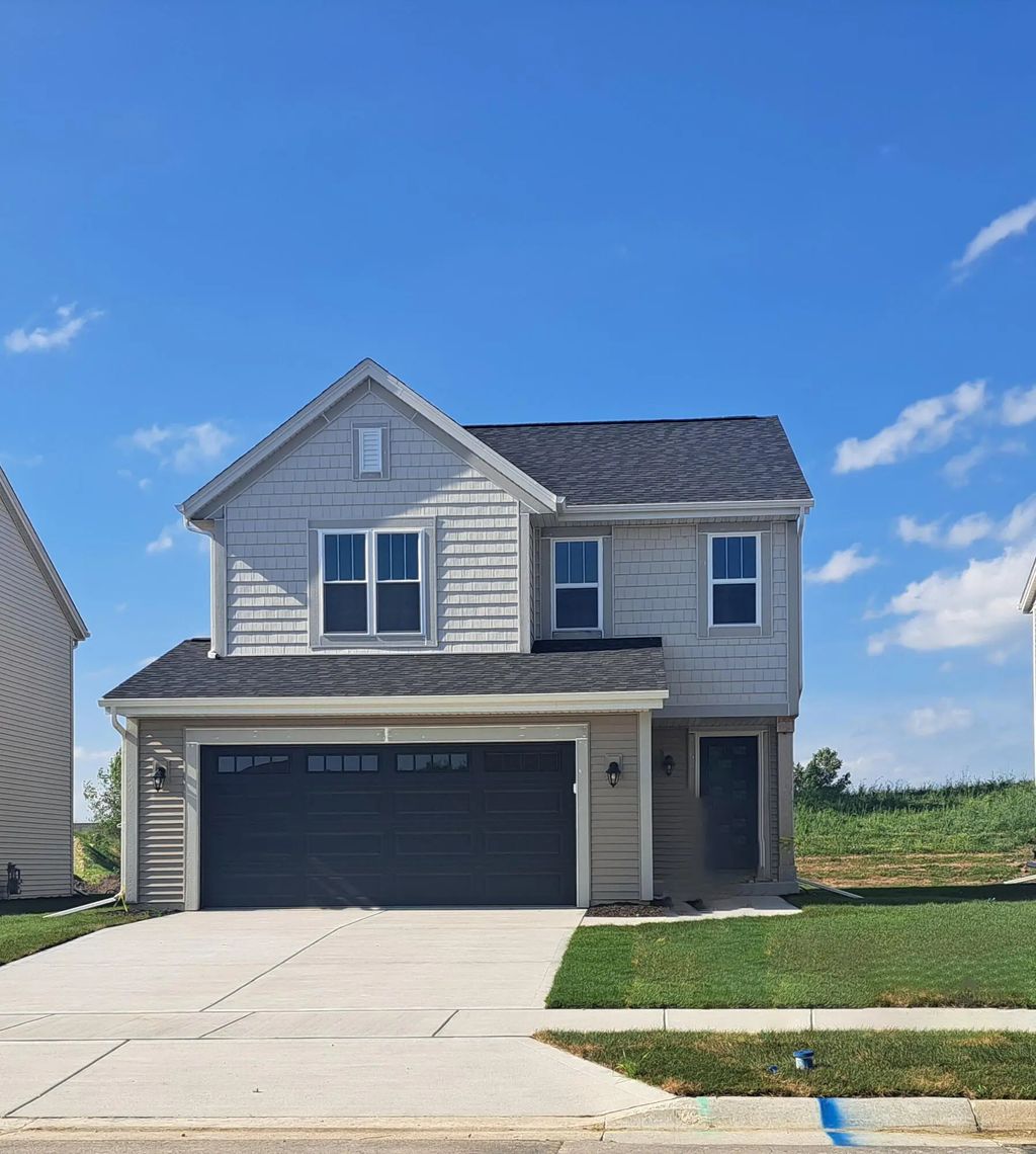615 Belmont Dr, Watertown