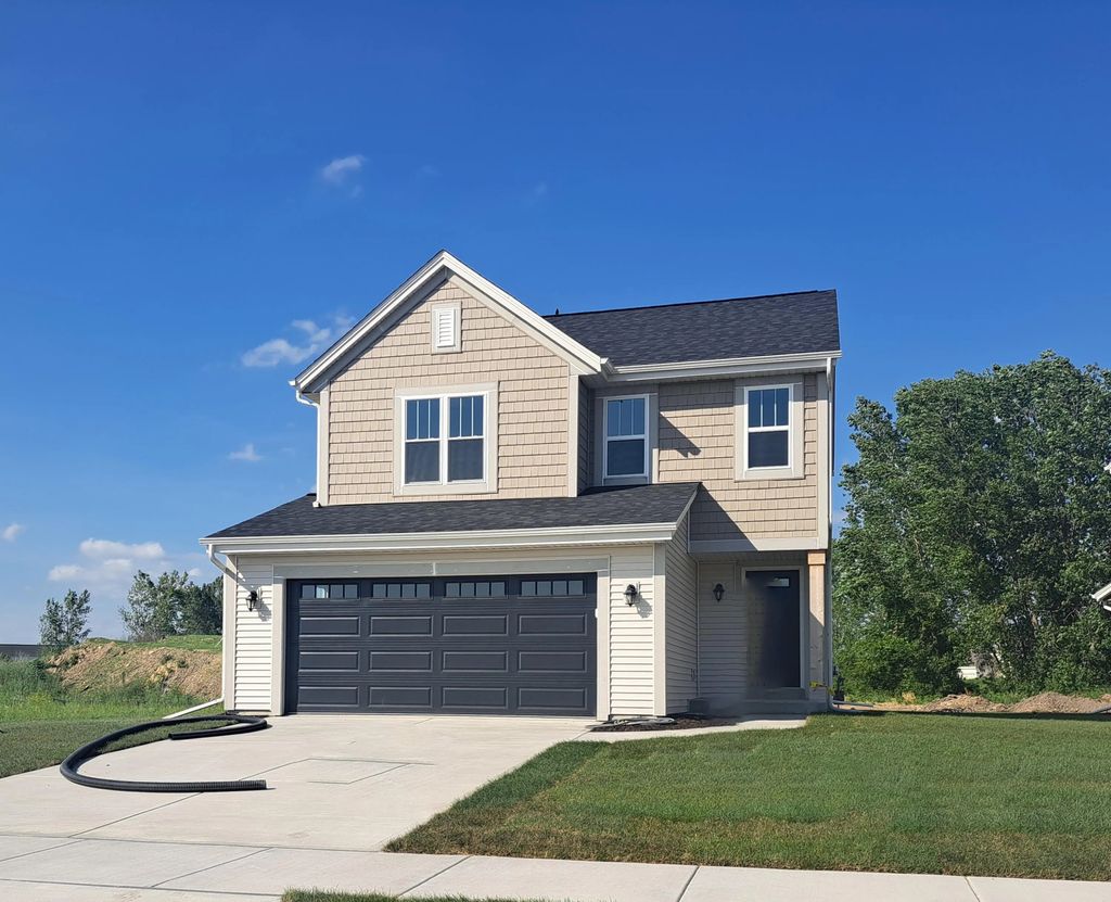 609 Belmont Dr, Watertown