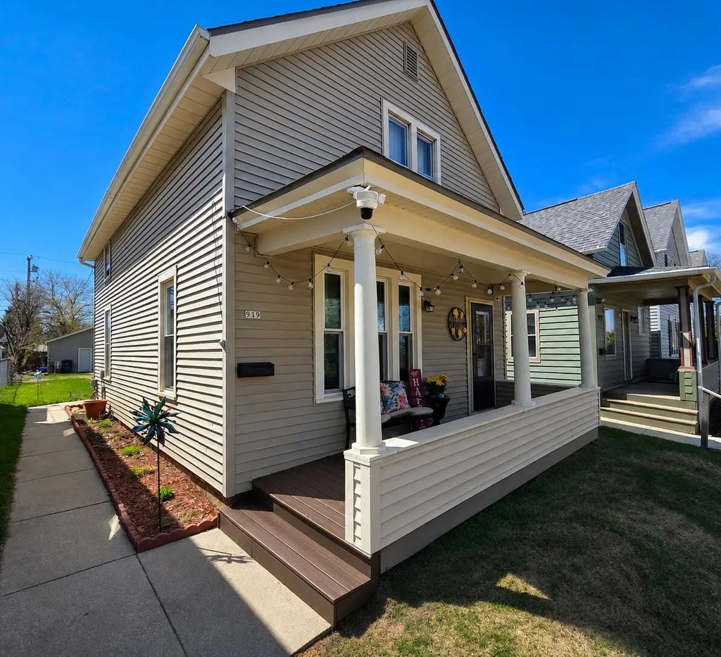 919 High Ave, Sheboygan
