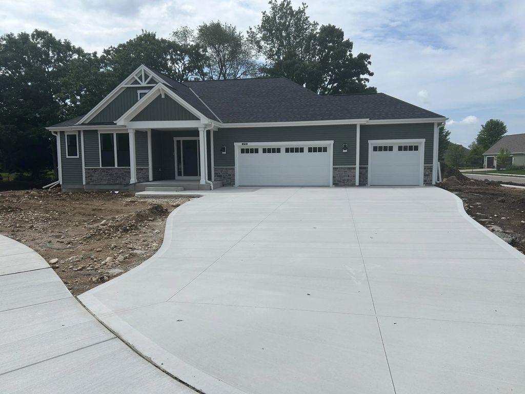 1733 Palmer Ct, Hartford